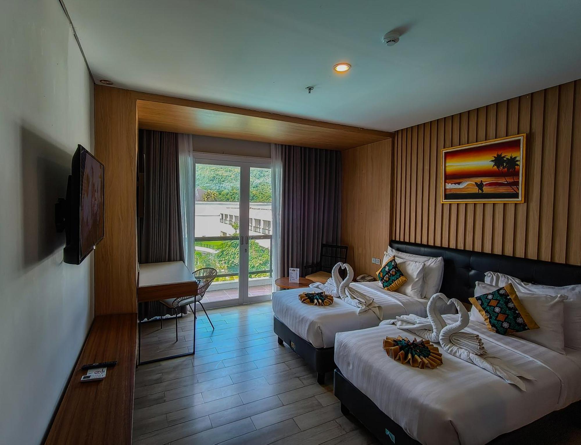 Raja Hotel Kuta Mandalika Resort & Convention Kuta (Lombok) Exterior foto